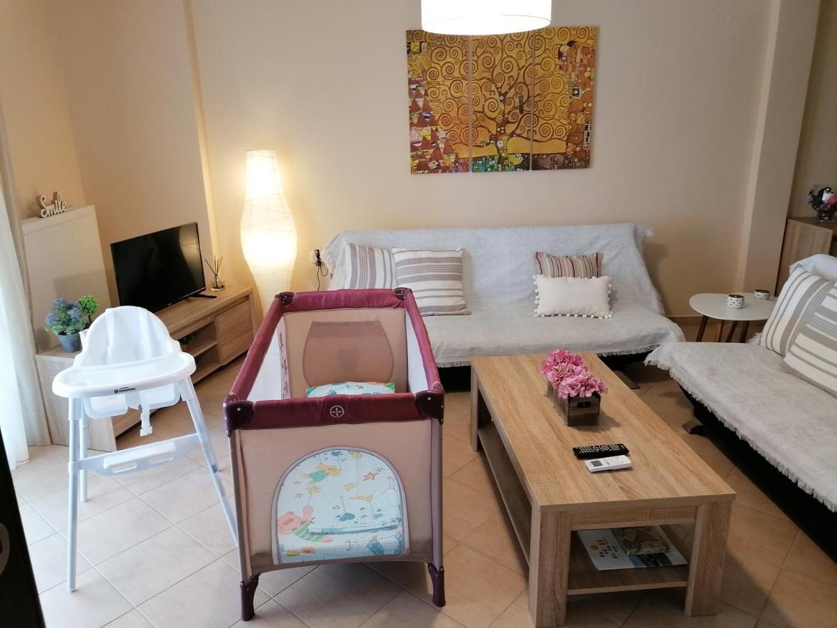Bella Casa Apartment Néa Péramos Екстериор снимка