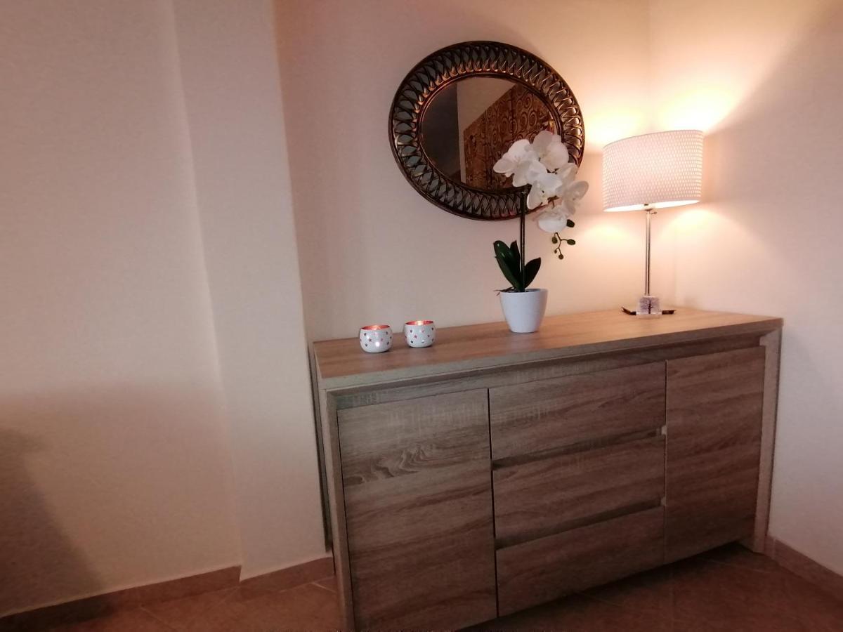 Bella Casa Apartment Néa Péramos Екстериор снимка