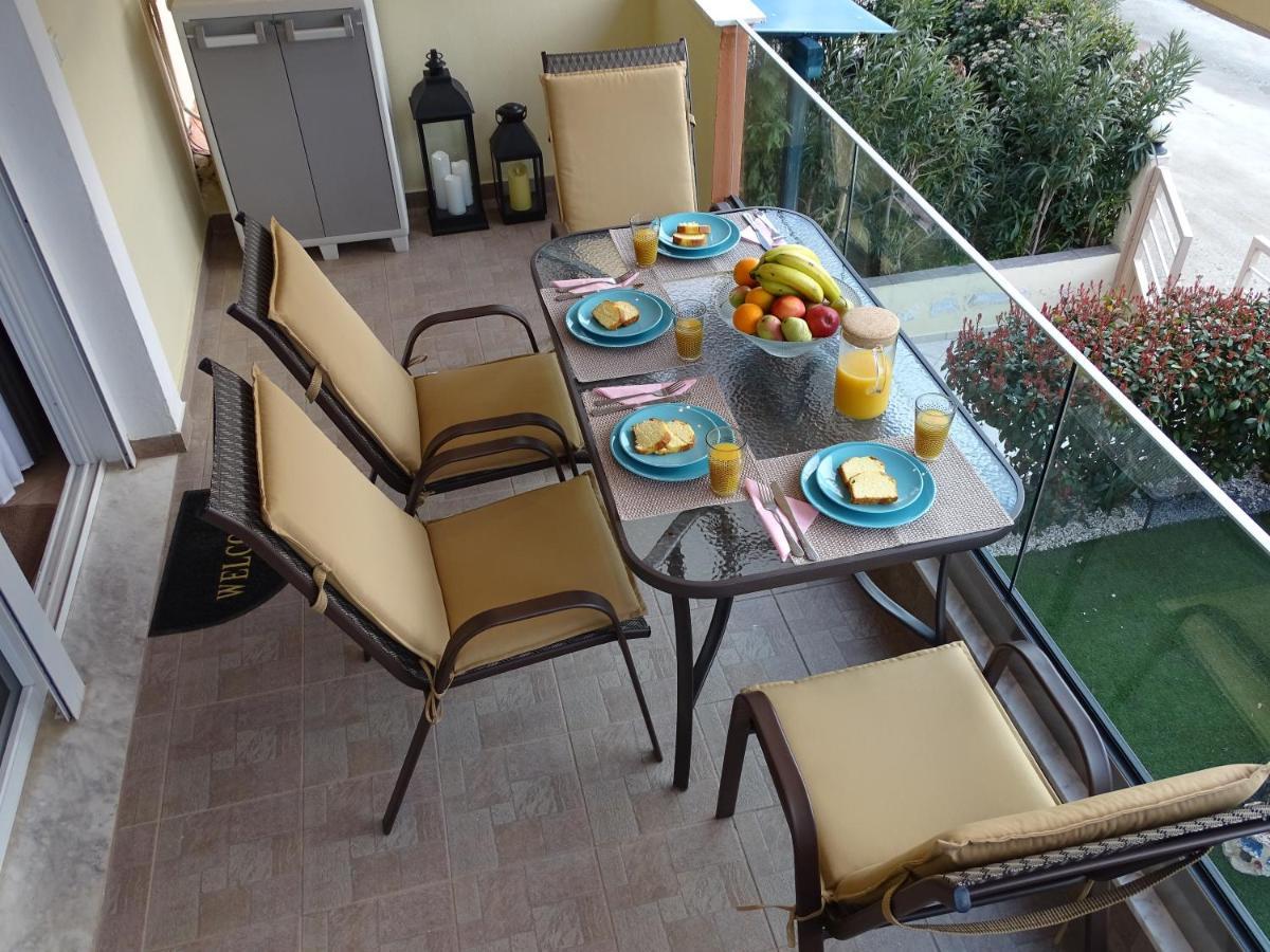 Bella Casa Apartment Néa Péramos Екстериор снимка
