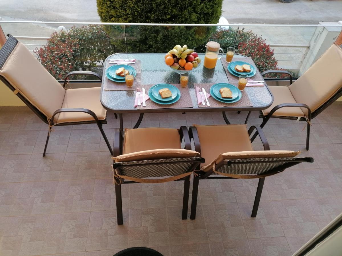 Bella Casa Apartment Néa Péramos Екстериор снимка