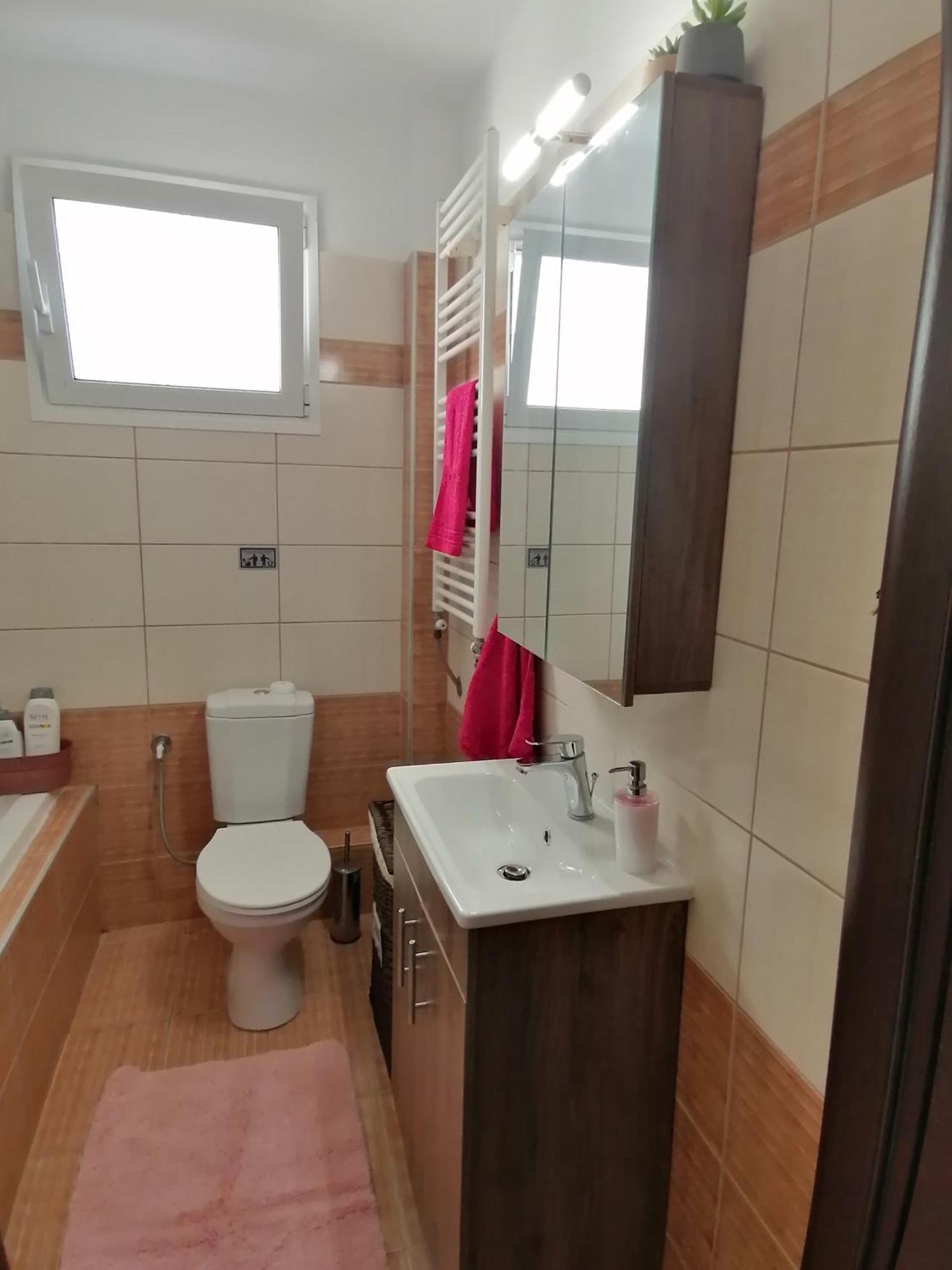 Bella Casa Apartment Néa Péramos Екстериор снимка