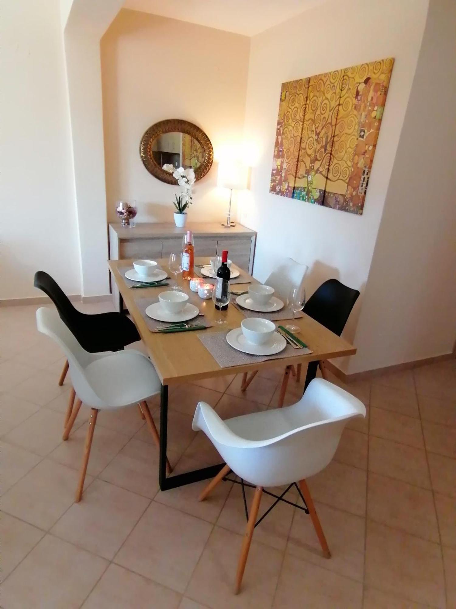Bella Casa Apartment Néa Péramos Екстериор снимка