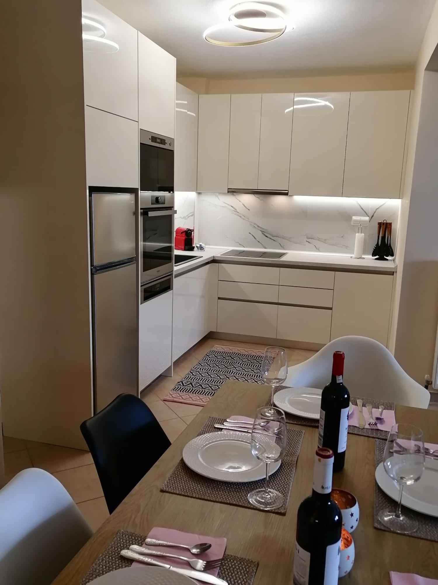 Bella Casa Apartment Néa Péramos Екстериор снимка